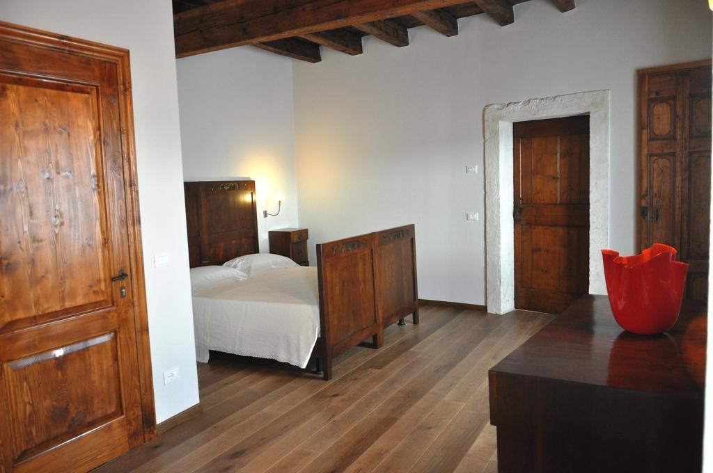 Corte Castello Affi Room photo